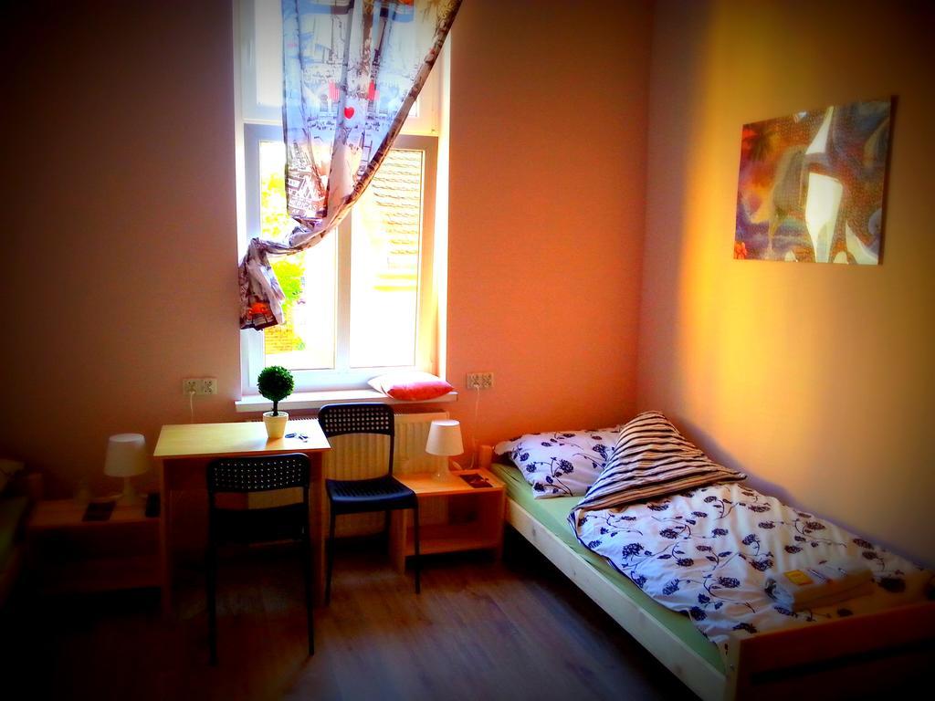 Hostel Puzzle - Jezyce Poznan Exterior photo