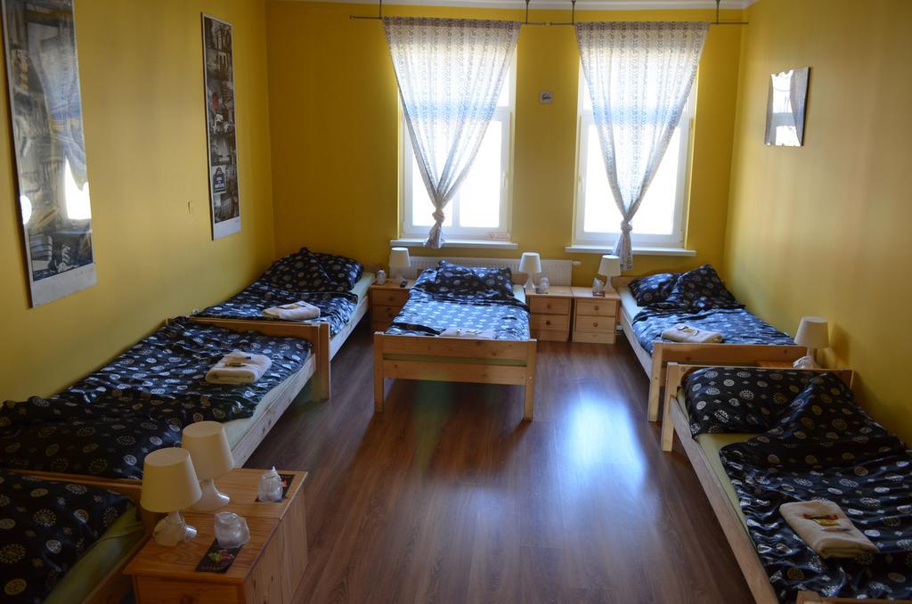 Hostel Puzzle - Jezyce Poznan Exterior photo